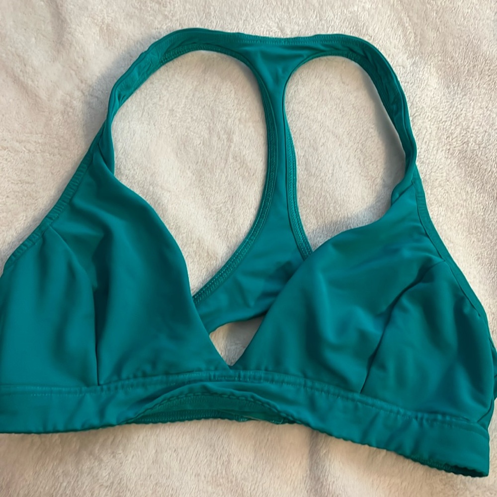 Lululemon bra
